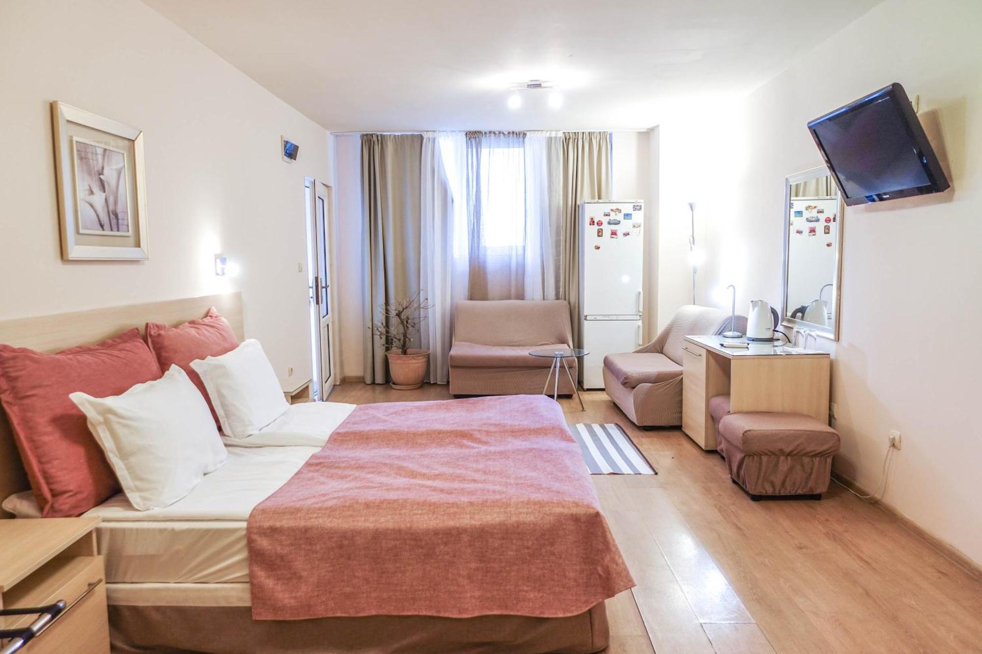 Hotel Acropolis Varna Bagian luar foto